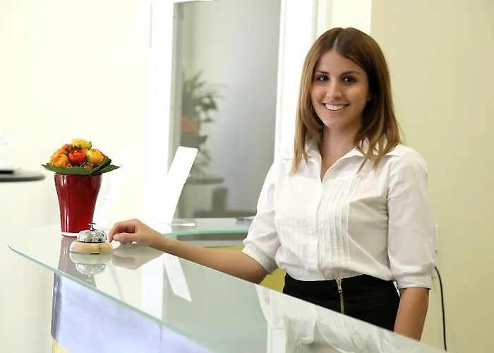 Ξενοδοχείο Am Charlottenplatz 3*