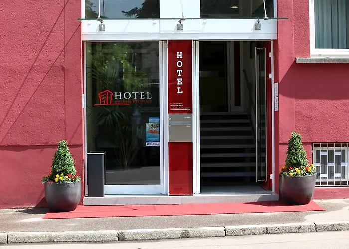 Am Charlottenplatz 3* Έσλινγκεν